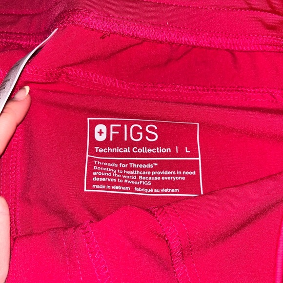 Pink figs scrub set - Picture 3 of 3